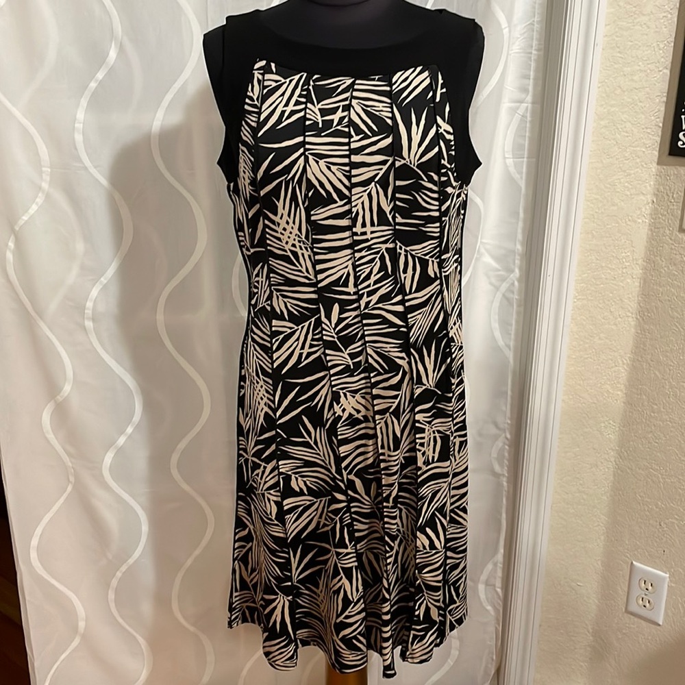 Perceptions New York Black & Tan Print Dress, Size Medium
